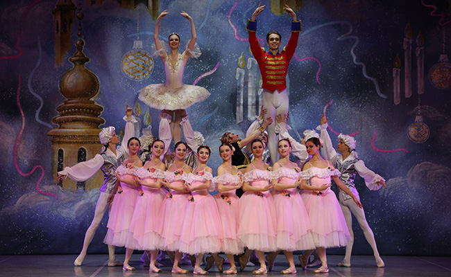 Ota selvää 64+ imagen st petersburg festival ballet pähkinänsärkijä